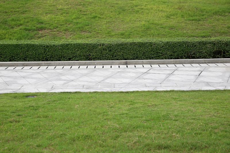 mise en herbe d'accotement Mise en herbe d’accotement